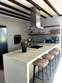 Lora Pearl Luxury Villa - Image 3