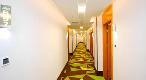 Vatica HeFei Baishuiba BHG Hotel - Image 5