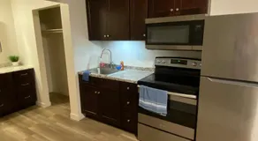 Green River Inn Apartments - Image 4