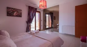 Villa Angels - Image 2