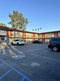 Heritage Inn - Image 3