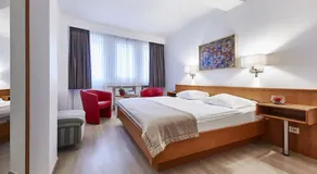 Hotel Francais - Image 2
