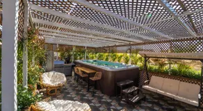 South Star Suites - Image 5
