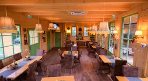 Grădina Lu' Ion -A Home Away From Home & Chic Restaurant Traditional - Image 3
