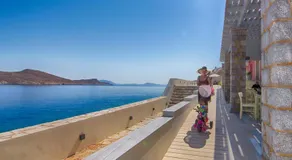 Aretanassa Hotel - Image 4