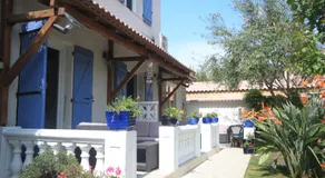Appart Bleu Azur Adults only Piscine chauffée 29 D - Image 5