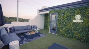 3BR-3BA Modern Ybor Central Tampa with Rooftop Firepit & 2 Bikes-Fully Equipped - Image 3