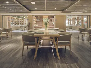 Yeboqinhuai SSAW BOUTIQUE Hotel (Qinhuai Bookstore) - Image 2