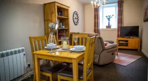 Douglas House Apartments - Image 5