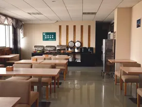 GreenTree Inn Ningde Xiapu Bus Station Business Hotel - Image 4