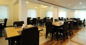 HOTEL VALLEY ORCHID - Image 5