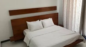 Modern luxury Condo,3 bedroom and 3 bathrooms - Image 2