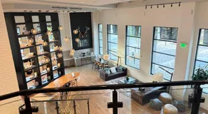 Modern Walkup Near Downtown ATL - Image 3