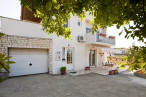 Apartment Luka A2 Vrbnik, Island Krk - Image 2