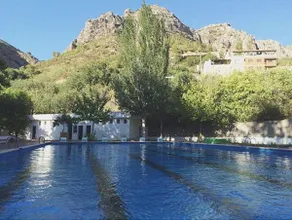 Entre montañas - Image 2