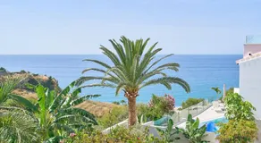 Wunderschöne 'Villa Burriana Beach' mit Meerblick, Pool, Balkon, Terrasse & Garten - Image 5