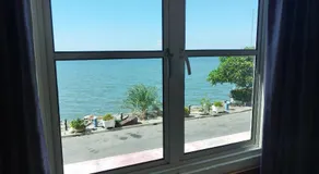 Marine Bay Hotel - Image 3