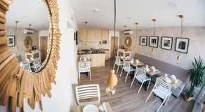 City Apartment One - Image 4
