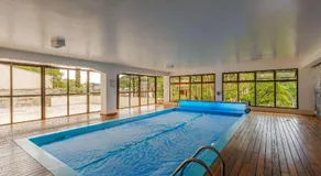 Apto no Centro e Piscina aquecida by Achei Gramado - Image 4