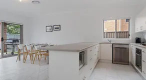 5B Bent Street - große Maisonette mit Klimaanlage, WIFI und Foxtel - Image 3