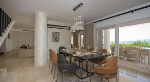 BEACH FRONT SUPER VİLLA Boss 1 - Image 2