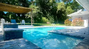 4 Bedroom Clearwater Vacation Home with Amazing Backyard - Image 3