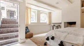 Luxury canal suite in the best location of Amsterdam !!! - Image 3