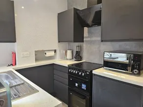 Cozy Haven near Glenfield & LRI Hospitals - Image 3
