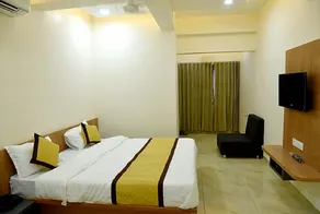 HOTEL CROSSVIEW - Image 2