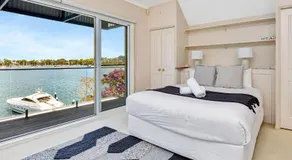 Lakehouse on Alexander - Image 2