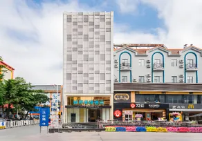 City Comfort Inn Hotel Dongguan Humen Pedestrian Street - Image 2