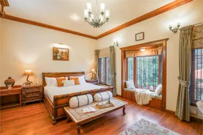 ELIVAAS 3 BHK with Entertainment lounge - The Meadow - Image 2