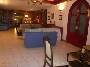 Hostal Pirineos - Image 4