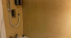 Parnell District Apartments - Image 4