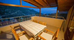 Fredelige villaer beliggende i naturlige haver med privat pool - Image 4