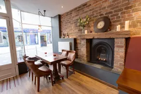 Friars Wynd Guest Rooms - Image 3