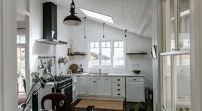 Gracie Cottage Romantic Secluded Hinterland Escape for 2 - Image 2