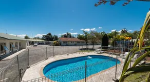 Blenheim Bridges Holiday Park - Image 3