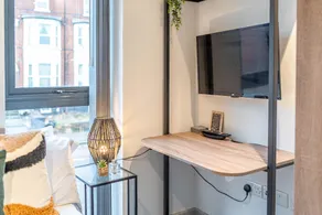 Wolverhampton Apt Near Molineux - Free Parking - Image 2