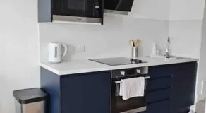 Penlea ~ 1 bedroom Flat with Harbour view - Image 3