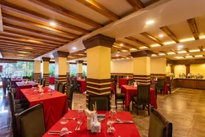 Yellow Pagoda Hotel - Image 3