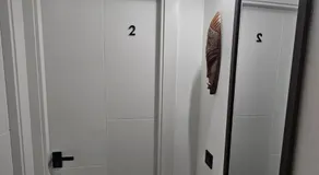 Cozy private room with shower #1 - Image 5