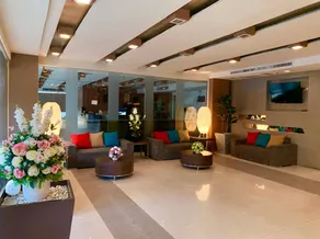 Krongthong Mansion & Hotel - Image 3