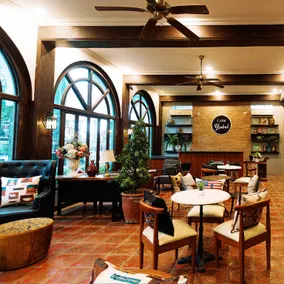 Solano Hotel & Resort At Casa Ysabel - Image 3