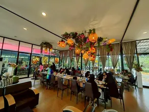 Trang Oasis Waterpark Hotel - Image 3