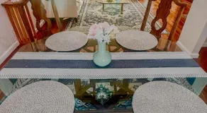 Charming 3-Bedroom House in Lake Forest Park - Image 4