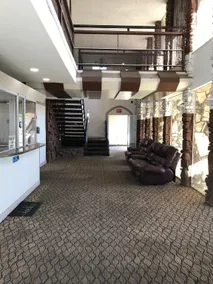 Grove Motel - Image 2