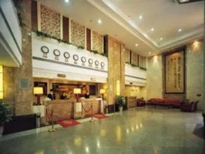 Lido Hotel - Image 2