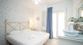 Sol y Vida, Apartamentos Living Sur - Image 2