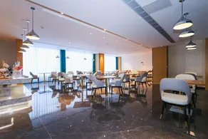 Kelly Hotel (Zhijiang Seven Star Plaza International Trade Shop) - Image 2